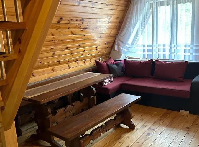 Dom Nad Jeziorem Radunskim Hébergement de vacances *